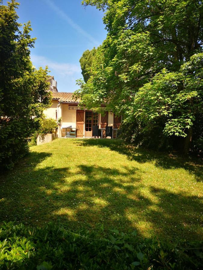Chez Eliane Apartamento Villeneuve-la-Comptal Exterior foto